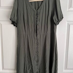 Elegant Olive Green Button-Down Dress